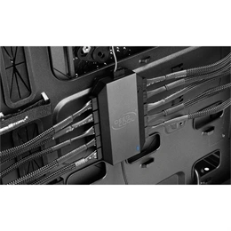 DeepCool ventilátor hub FH-10 (belső, 10 portos, PWM, 4-tűs csatlakozó ×10, SATA táp, 80×46×15 mm, fekete)